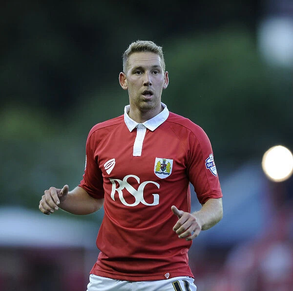 Bristol City vs Oxford United: Scott Wagstaff in Action at Ashton Gate, Capital One Cup First Round