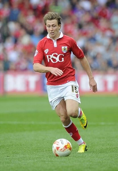 Luke Freeman in Action for Bristol City against MK Dons, Sky Bet League One
