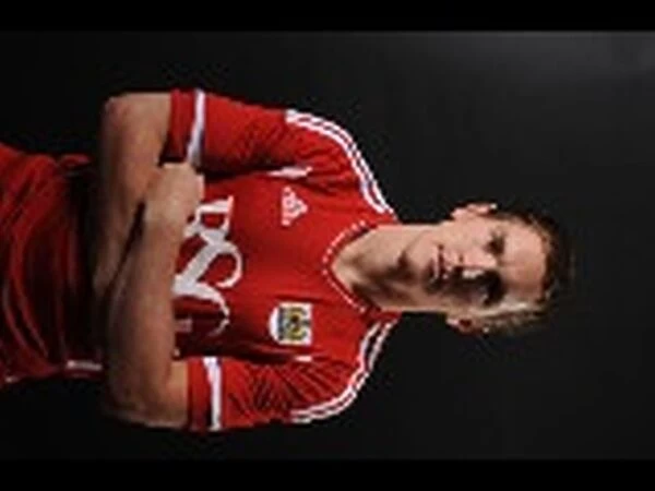 Behind the Scenes: Bristol City First Team 2011-12 Open Day - A Peek at the Squad's Training and Facilities