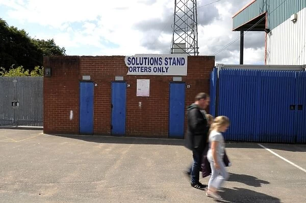 Sky Bet League One Showdown: Bristol City vs Rochdale at Spotland Stadium (August 23, 2014)