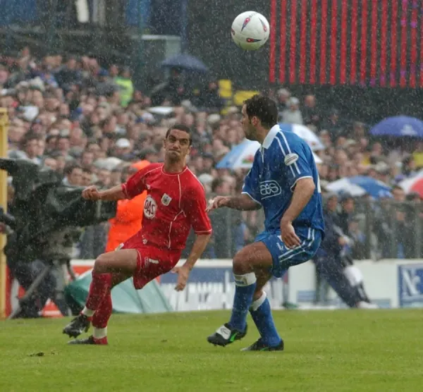 Loading...