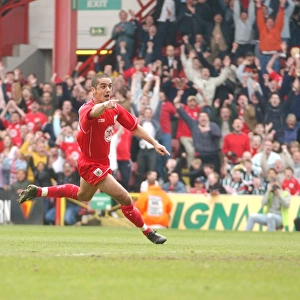 Scott Murray's Hat-trick: A Triumphant Moment for Bristol City (02-03)