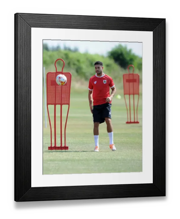 Framed Print : Bristol City's Derrick Williams in Focus during Training Session (July 2, 2014)