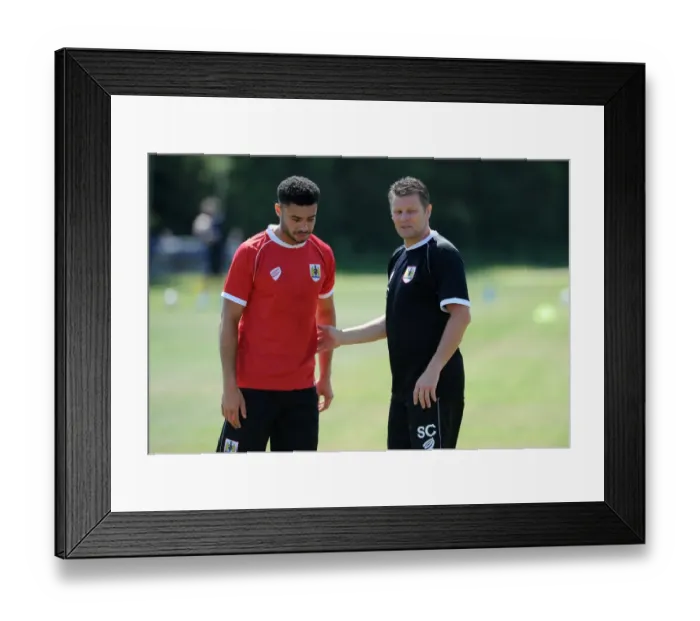 Framed Print : Bristol City Manager Engages with Derrick Williams during Pre-Season Training (July 2014) Framed Print : Bristol City Manager Engages with Derrick Williams during Pre-Season Training (July 2014)