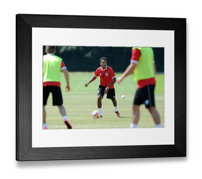 Framed Print : Bristol City's Korey Smith in Deep Focus during Training (July 2, 2014) Framed Print : Bristol City's Korey Smith in Deep Focus during Training (July 2, 2014)