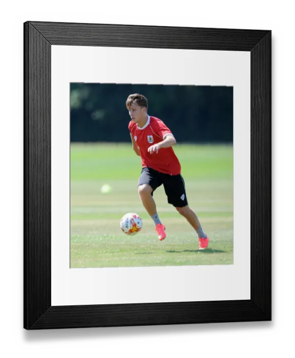 Framed Print : Bristol City's Luke Freeman in Deep Focus during Training (July 2, 2014)