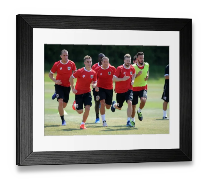 Framed Print : Bristol City Football Club: Training Sessions, July 2014 Framed Print : Bristol City Football Club: Training Sessions, July 2014