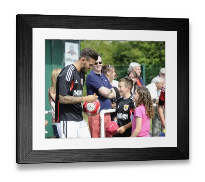 Framed Print : Marlon Pack of Bristol City Signs Autographs for Young Fans during Portishead Town Pre-Season Friendly Framed Print : Marlon Pack of Bristol City Signs Autographs for Young Fans during Portishead Town Pre-Season Friendly
