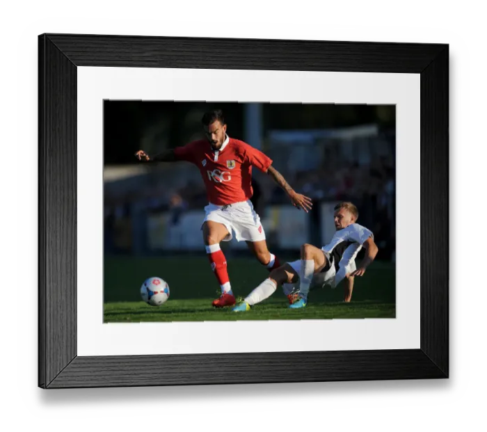 Framed Print : Maron Pack vs Joe McClennan: A Tense Pre-Season Clash at Woodspring Stadium Framed Print : Maron Pack vs Joe McClennan: A Tense Pre-Season Clash at Woodspring Stadium