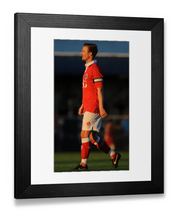 Framed Print : Bristol City's Wade Elliott Scores Stunner in Pre-Season Friendly vs. Weston Super Mare Framed Print : Bristol City's Wade Elliott Scores Stunner in Pre-Season Friendly vs. Weston Super Mare