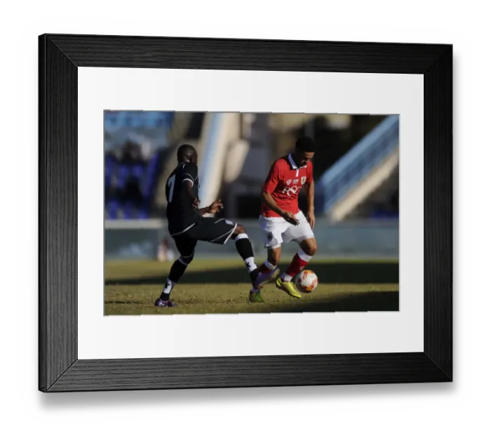 Framed Print : Intense Football Rivalry: Derrick Williams vs Tobo Piet, Extension Gunners vs Bristol City (2014) Framed Print : Intense Football Rivalry: Derrick Williams vs Tobo Piet, Extension Gunners vs Bristol City (2014)