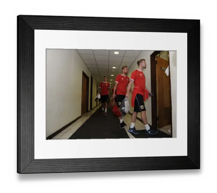 Framed Print : Bristol City Footballers Enter Changing Rooms Before Extension Gunners Clash (July 2014) Framed Print : Bristol City Footballers Enter Changing Rooms Before Extension Gunners Clash (July 2014)