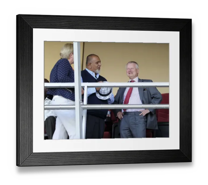 Framed Print : Steve Lansdown at Extension Gunners vs. Bristol City, Botswana 2014 Framed Print : Steve Lansdown at Extension Gunners vs. Bristol City, Botswana 2014