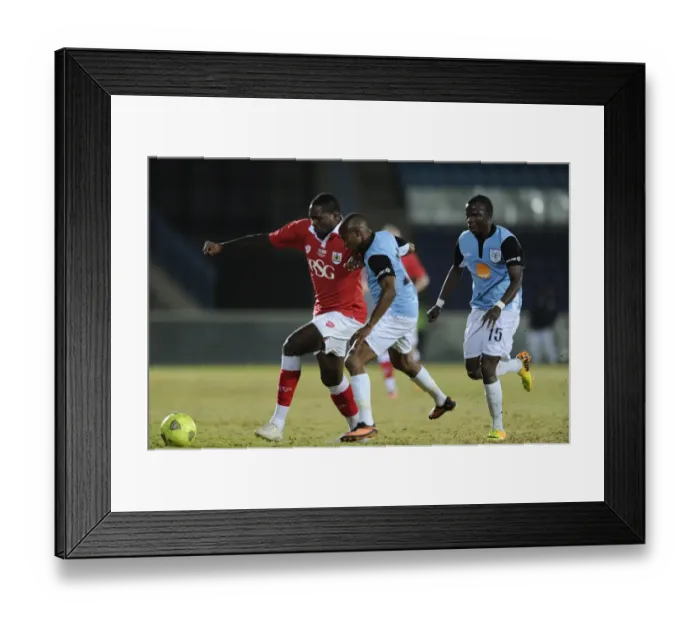 Framed Print : Intense Face-off: Jay Emmanuel-Thomas vs. Opponent, Botswana Tour 2014