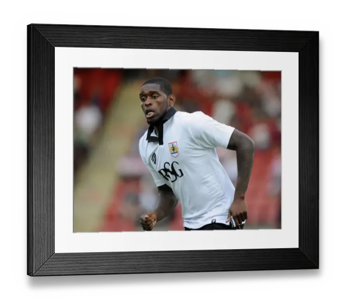 Framed Print : Jay Emmanuel-Thomas of Bristol City in Action against Cheltenham Town, 2014