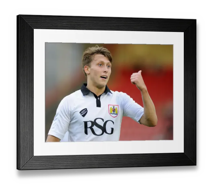 Framed Print : Bristol City's Luke Freeman in Action Against Cheltenham Town (July 2014)