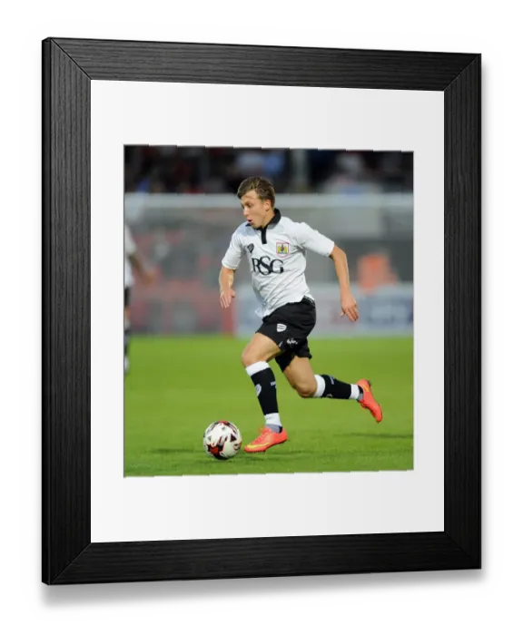 Framed Print : Bristol City's Luke Freeman in Action Against Cheltenham Town (2014)
