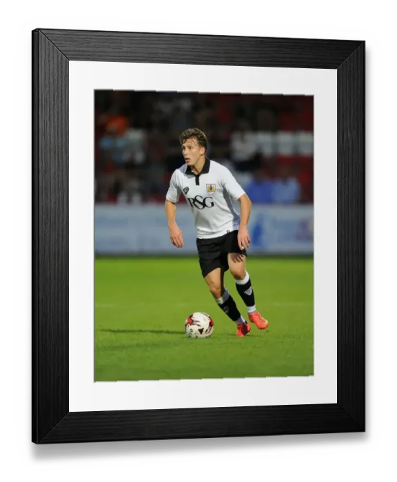 Framed Print : Bristol City's Luke Freeman in Action Against Cheltenham Town (2014) Framed Print : Bristol City's Luke Freeman in Action Against Cheltenham Town (2014)