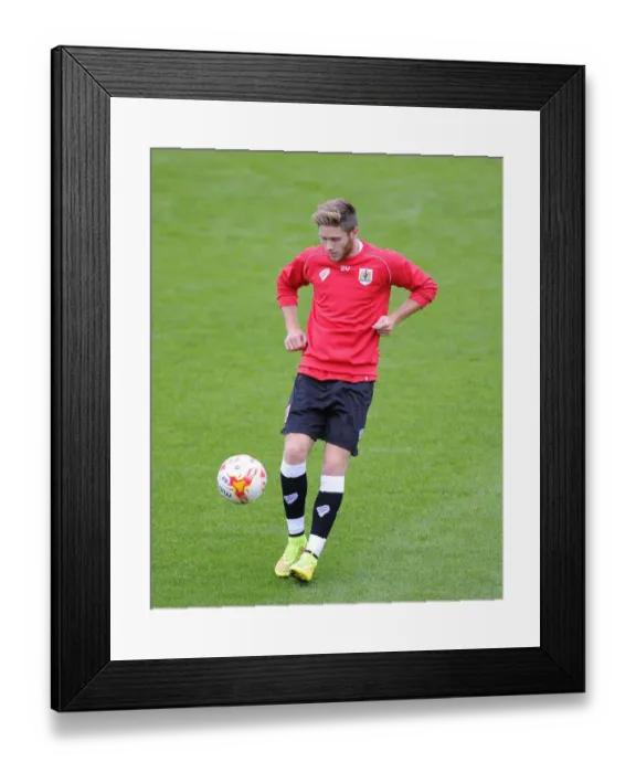 Framed Print : Bristol City's Wes Burns in Action Against Cheltenham Town (2014) Framed Print : Bristol City's Wes Burns in Action Against Cheltenham Town (2014)