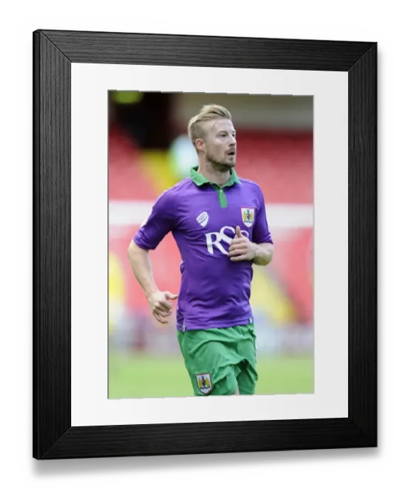 Framed Print : Bristol City's Wade Elliott in Action Against Sheffield United at Bramal Lane (Sky Bet League One, First Game of the Season)