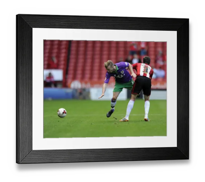 Framed Print : Battle at Bramal Lane: Wade Elliott vs. Robert Harris - Sky Bet League One Opener, Sheffield United vs. Bristol City