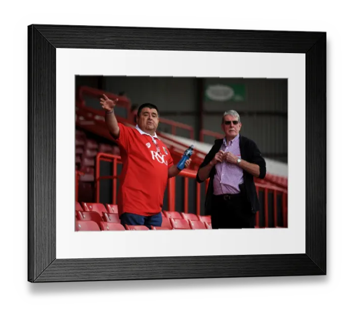 Framed Print : Bristol City Fans Unite Before Kick-Off Against Colchester United