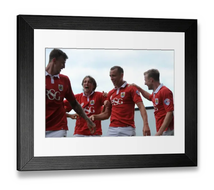 Framed Print : Bristol City Celebrates: Wilbraham's Goal Against Colchester United, Sky Bet League One, 2014 Framed Print : Bristol City Celebrates: Wilbraham's Goal Against Colchester United, Sky Bet League One, 2014