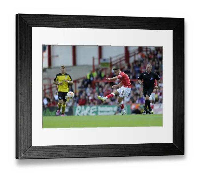 Framed Print : Bristol City's Sam Baldock in Action against Colchester United, Sky Bet League One, 2014 Framed Print : Bristol City's Sam Baldock in Action against Colchester United, Sky Bet League One, 2014