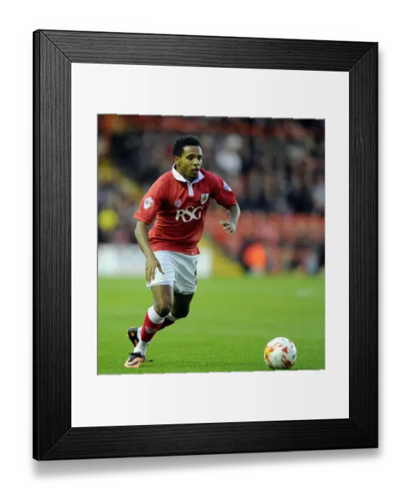 Framed Print : Korey Smith in Action: Bristol City vs Leyton Orient, Sky Bet League One, 2014 Framed Print : Korey Smith in Action: Bristol City vs Leyton Orient, Sky Bet League One, 2014