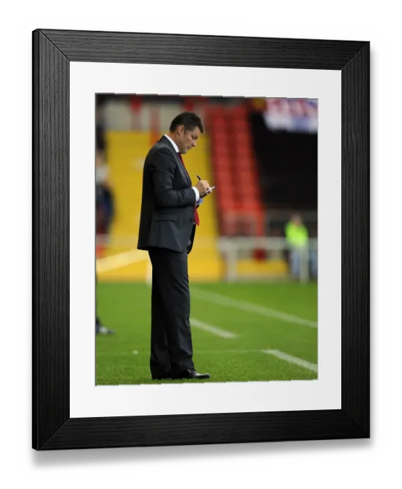 Framed Print : Steve Cotterill Leads Bristol City in Sky Bet League One Clash Against Leyton Orient (Bristol City v Leyton Orient, 2014) Framed Print : Steve Cotterill Leads Bristol City in Sky Bet League One Clash Against Leyton Orient (Bristol City v Leyton Orient, 2014)