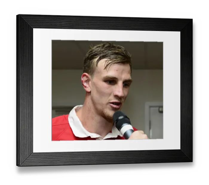 Framed Print : Bristol City's Aden Flint in Action Against Leyton Orient, 2014