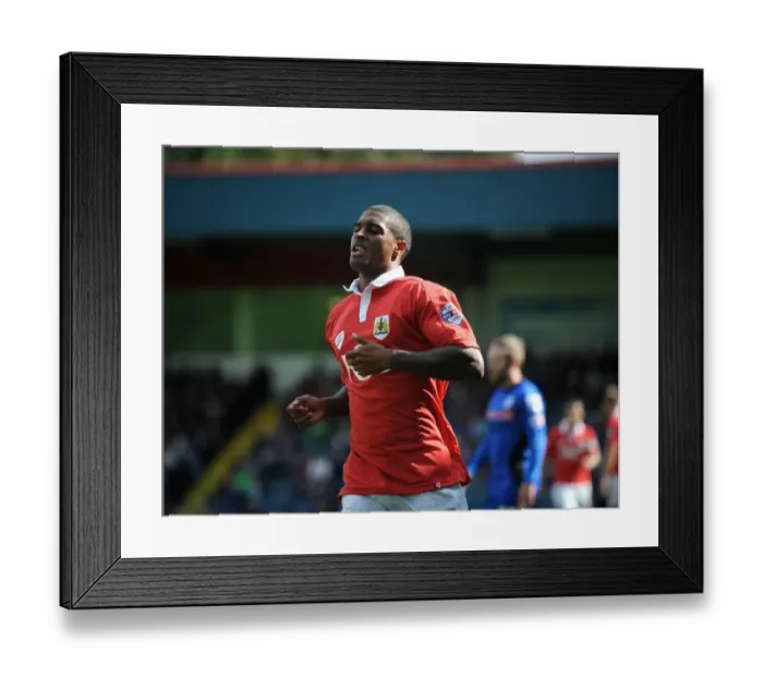 Framed Print : Mark Little of Bristol City in Action Against Rochdale AFC, Sky Bet League One, 2014 Framed Print : Mark Little of Bristol City in Action Against Rochdale AFC, Sky Bet League One, 2014