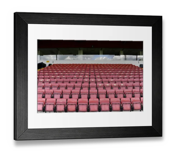 Framed Print : Bristol City vs. Rochdale: Clash at Spotland Stadium, Sky Bet League One (August 2014) Framed Print : Bristol City vs. Rochdale: Clash at Spotland Stadium, Sky Bet League One (August 2014)