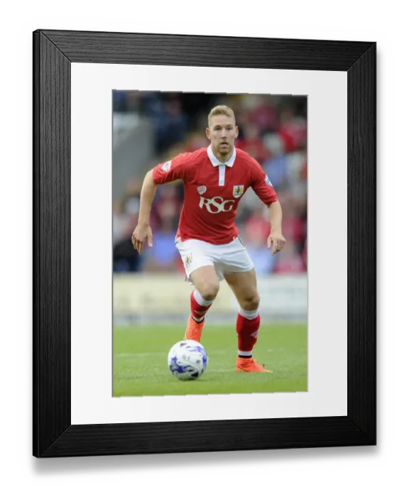 Framed Print : Scott Wagstaff of Bristol City in Action against Rochdale AFC at Spotland Stadium, 2014 Framed Print : Scott Wagstaff of Bristol City in Action against Rochdale AFC at Spotland Stadium, 2014