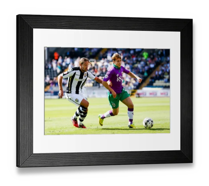 Framed Print : Bristol City's Luke Freeman Faces Off Against Notts County's Alan Smith in Sky Bet League 1 Clash Framed Print : Bristol City's Luke Freeman Faces Off Against Notts County's Alan Smith in Sky Bet League 1 Clash