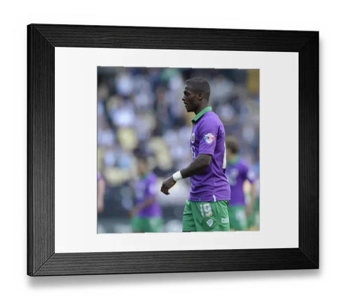 Framed Print : Kieran Agard in Action: Notts County vs. Bristol City, Sky Bet League One, 2014 Framed Print : Kieran Agard in Action: Notts County vs. Bristol City, Sky Bet League One, 2014