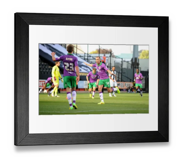 Framed Print : Aaron Wilbraham's Thrilling Goal Celebration: Notts County vs. Bristol City (Sky Bet League One, August 2014) Framed Print : Aaron Wilbraham's Thrilling Goal Celebration: Notts County vs. Bristol City (Sky Bet League One, August 2014)