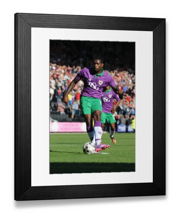 Framed Print : Last-Minute Penalty: Jay Emmanuel-Thomas Scores for Bristol City against Notts County, 2014