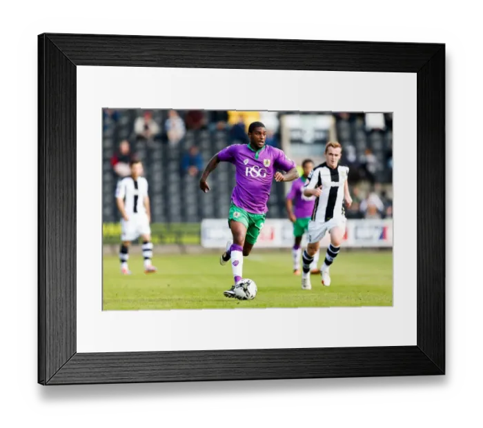 Framed Print : Mark Little in Action: Notts County vs. Bristol City, Sky Bet League 1 (31 / 04 / 2014) Framed Print : Mark Little in Action: Notts County vs. Bristol City, Sky Bet League 1 (31 / 04 / 2014)