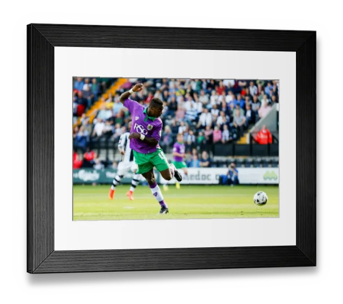 Framed Print : Kieran Agard Sets Up Goal for Aaron Wilbraham: Notts County vs. Bristol City, Sky Bet League 1 (31 / 04 / 2014) Framed Print : Kieran Agard Sets Up Goal for Aaron Wilbraham: Notts County vs. Bristol City, Sky Bet League 1 (31 / 04 / 2014)