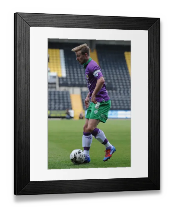 Framed Print : Wade Elliott in Action: Notts County vs. Bristol City (2014), Sky Bet League One Framed Print : Wade Elliott in Action: Notts County vs. Bristol City (2014), Sky Bet League One