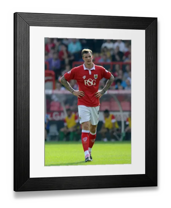Framed Print : Aden Flint of Bristol City in Action Against Scunthorpe United, September 6, 2014 Framed Print : Aden Flint of Bristol City in Action Against Scunthorpe United, September 6, 2014