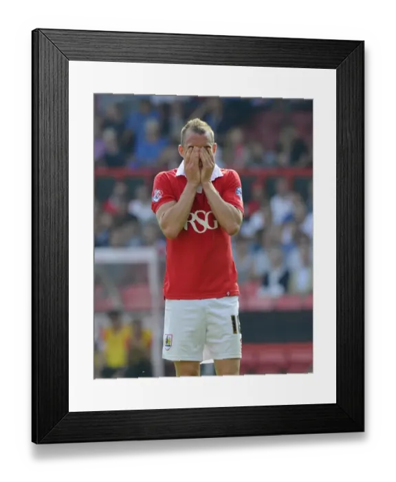 Framed Print : Aaron Wilbraham in Action: Bristol City vs Scunthorpe United, September 6, 2014 Framed Print : Aaron Wilbraham in Action: Bristol City vs Scunthorpe United, September 6, 2014