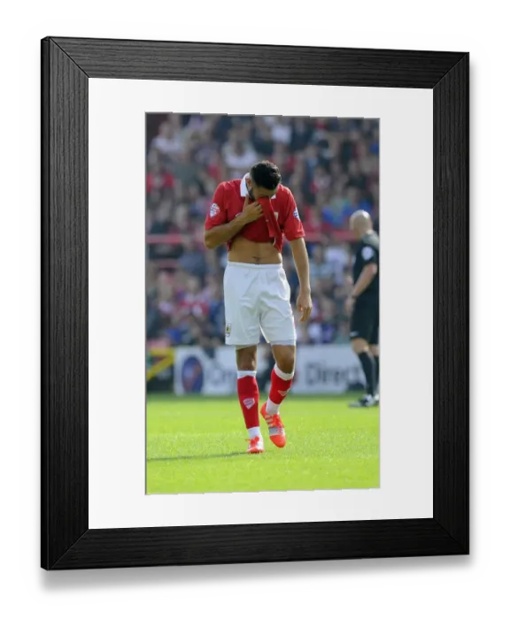 Framed Print : Derrick Williams of Bristol City in Action against Scunthorpe United, Sky Bet League One, September 6, 2014 Framed Print : Derrick Williams of Bristol City in Action against Scunthorpe United, Sky Bet League One, September 6, 2014