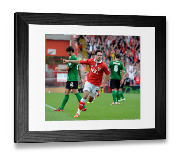 Framed Print : Thrilling Moment: Greg Cunningham Scores for Bristol City Against Scunthorpe United Framed Print : Thrilling Moment: Greg Cunningham Scores for Bristol City Against Scunthorpe United