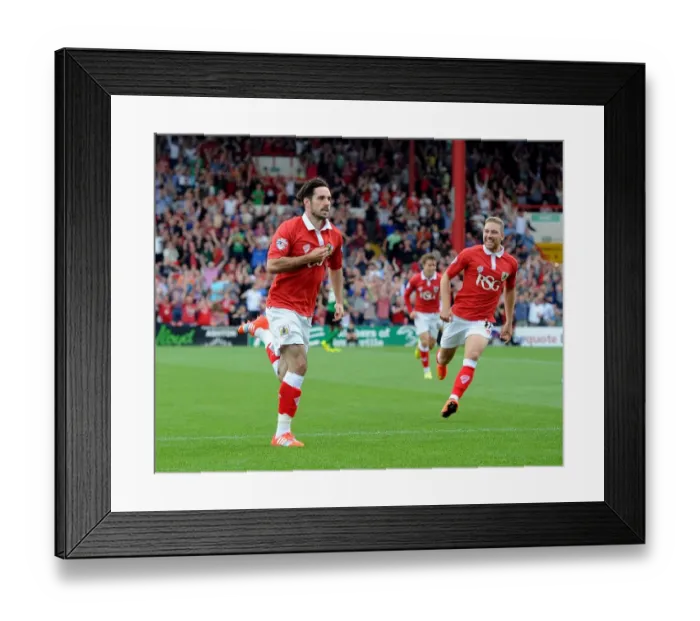 Framed Print : Thrilling Goal: Greg Cunningham's Stunner for Bristol City vs Scunthorpe United Framed Print : Thrilling Goal: Greg Cunningham's Stunner for Bristol City vs Scunthorpe United