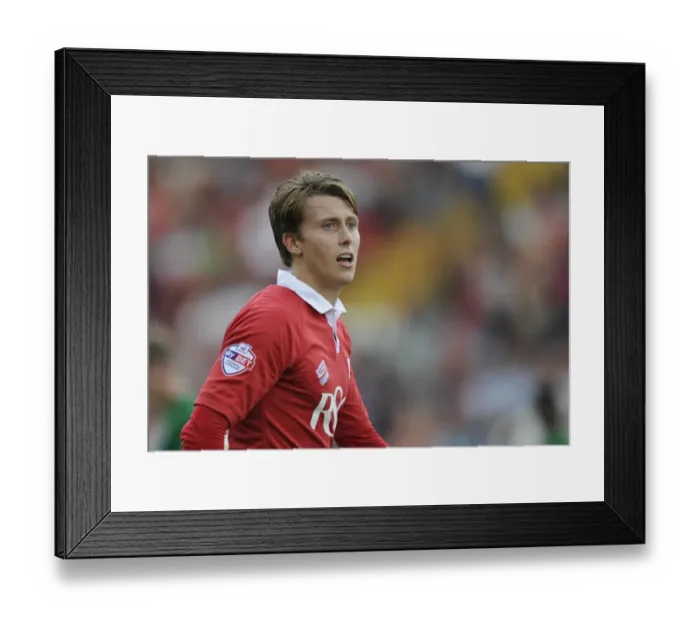 Framed Print : Luke Freeman in Action: Bristol City vs Scunthorpe United, Sky Bet League One, Ashton Gate Framed Print : Luke Freeman in Action: Bristol City vs Scunthorpe United, Sky Bet League One, Ashton Gate