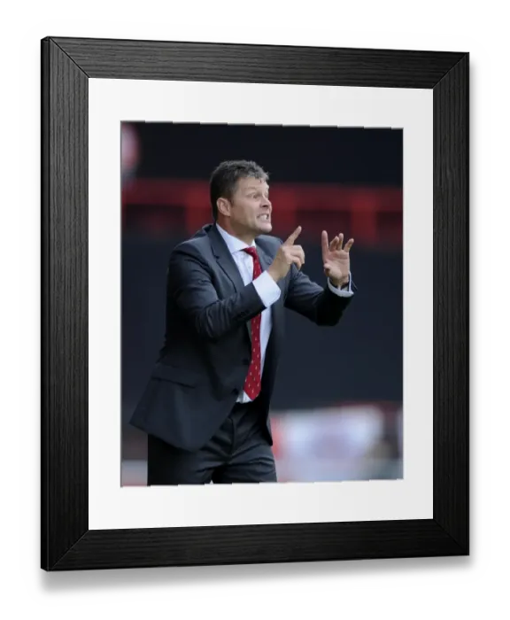 Framed Print : Steve Cotterill Leads Bristol City in Sky Bet League One Clash Against Scunthorpe United, 2014 Framed Print : Steve Cotterill Leads Bristol City in Sky Bet League One Clash Against Scunthorpe United, 2014