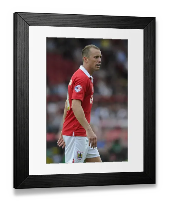 Framed Print : Aaron Wilbraham in Action: Bristol City vs Scunthorpe United, Sky Bet League One, September 6, 2014 - Ashton Gate Framed Print : Aaron Wilbraham in Action: Bristol City vs Scunthorpe United, Sky Bet League One, September 6, 2014 - Ashton Gate