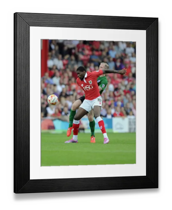 Framed Print : Battling for Supremacy: Jay Emmanuel-Thomas vs Neil Bishop in Bristol City vs Scunthorpe United Football Match Framed Print : Battling for Supremacy: Jay Emmanuel-Thomas vs Neil Bishop in Bristol City vs Scunthorpe United Football Match